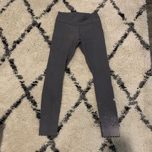 lululemon Tight Stuff Tight II 25” SIZE 2